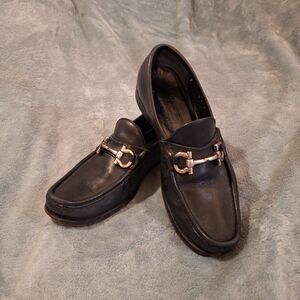 Salvatore Ferragamo Gancini Bit Black Leather Loafer Shoes 7.5